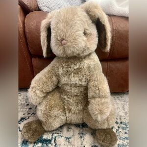 GUND Collector’s Classic Edition X-Large Plush Tan Easter Bunny Stuffed Animal